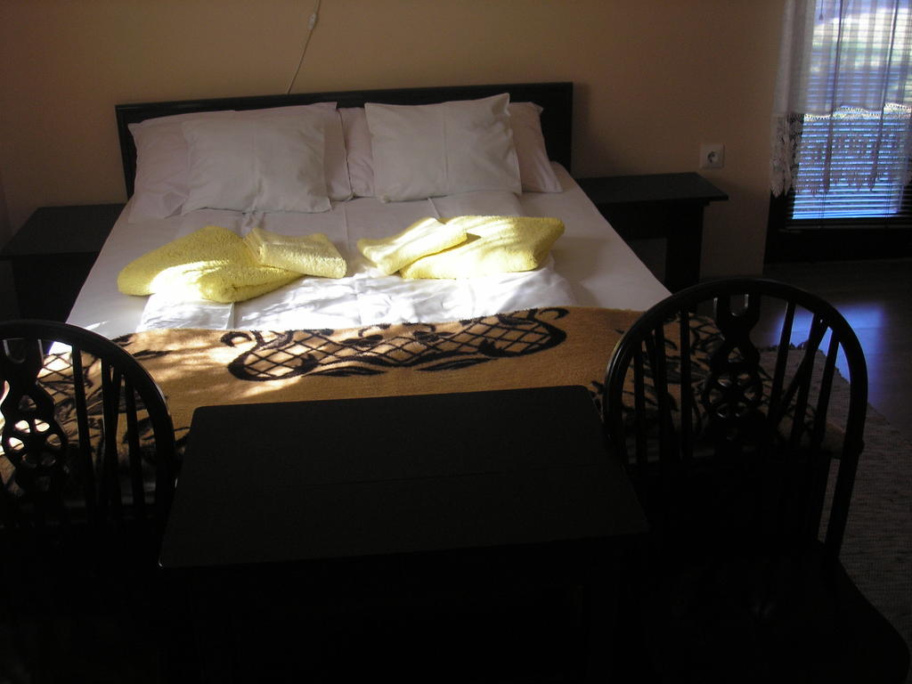 Stara Breza 1 Rooms Palic Bagian luar foto