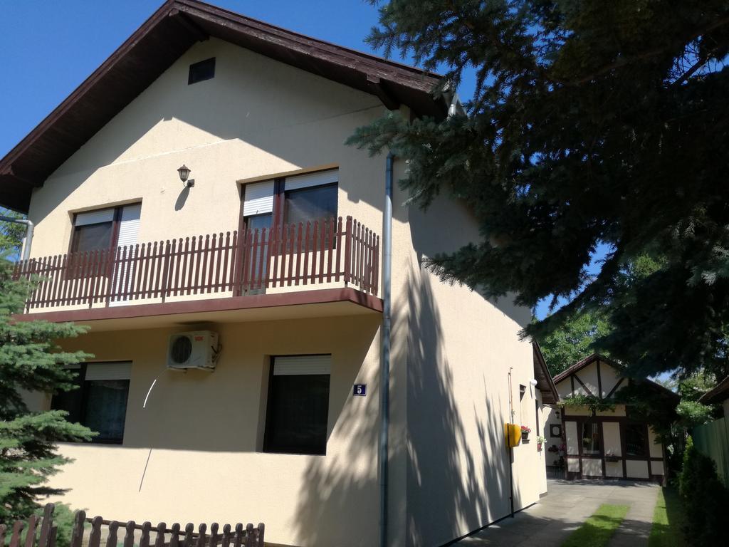Stara Breza 1 Rooms Palic Bagian luar foto
