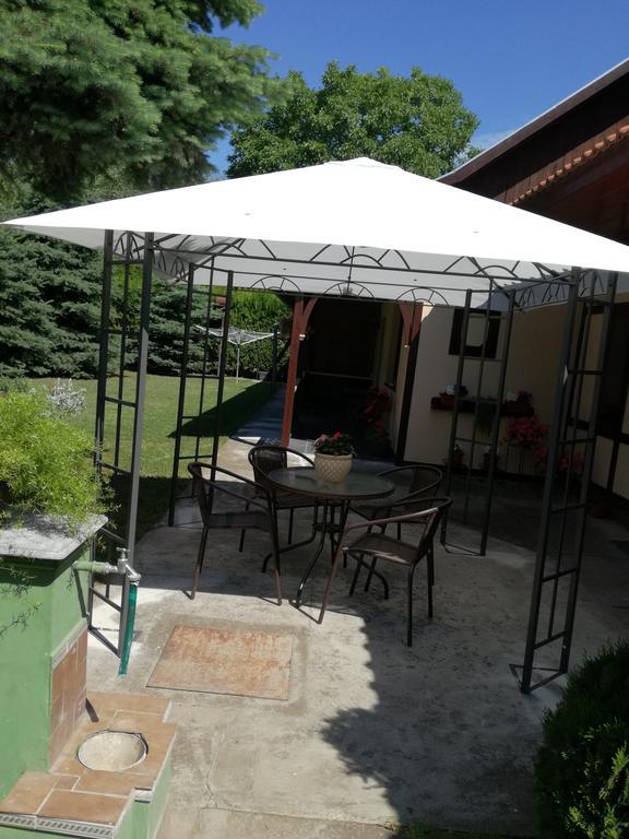 Stara Breza 1 Rooms Palic Bagian luar foto