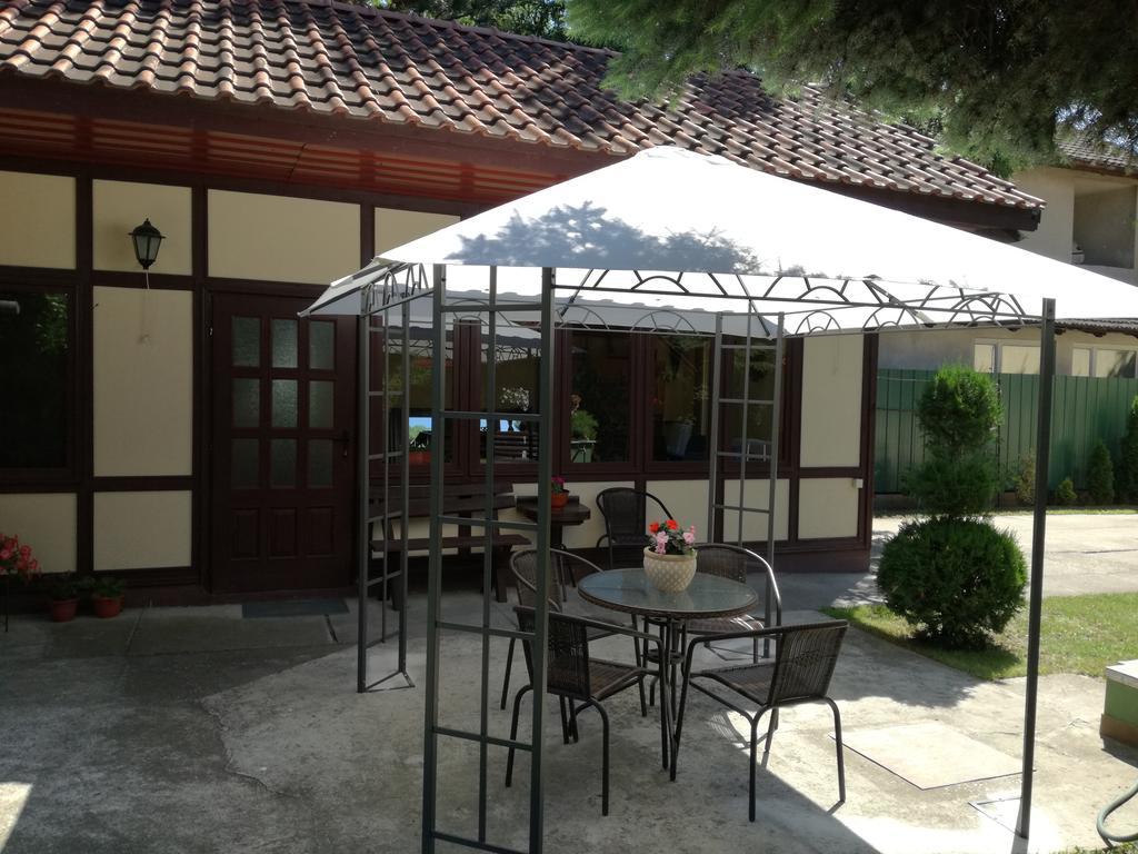 Stara Breza 1 Rooms Palic Bagian luar foto